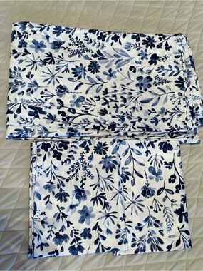 Boll & Branch King Signature Hemmed Duvet Set Navy Botanical Print